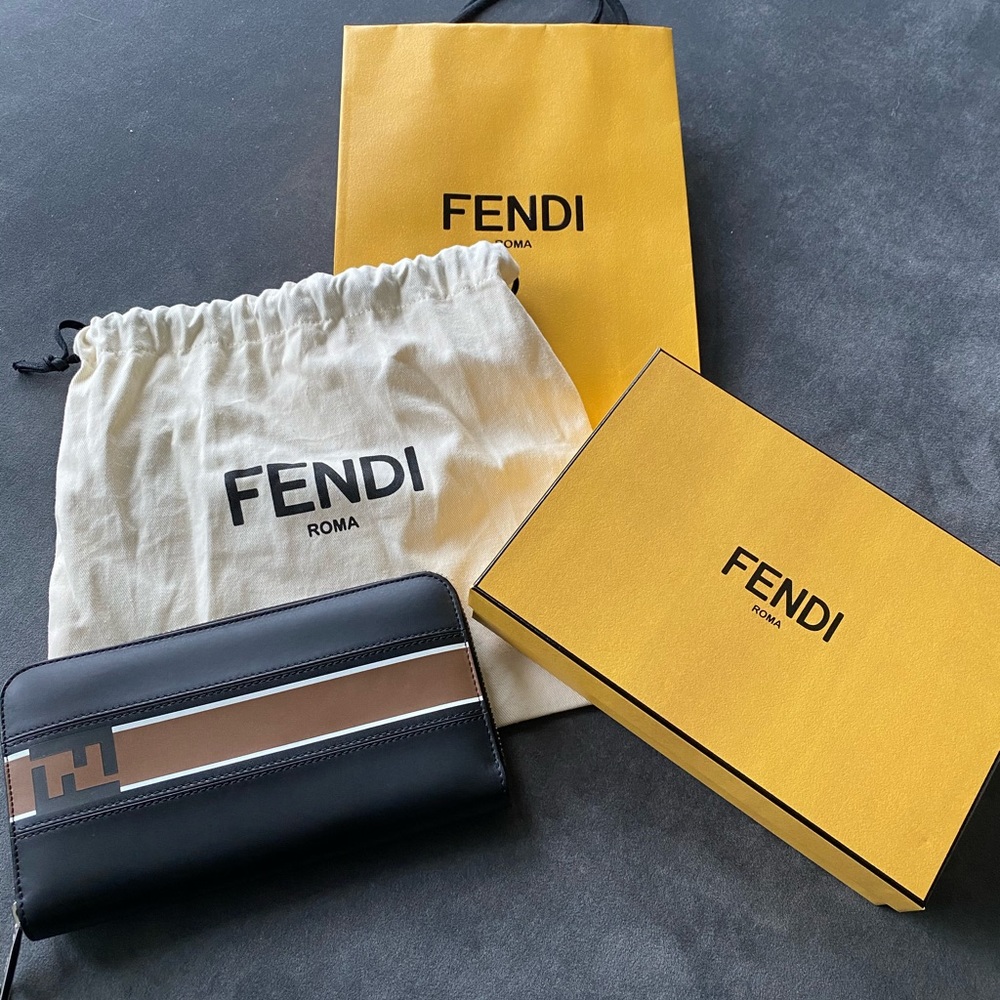 Fendi wallet